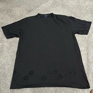 Vintage HONORS‎ black short sleeve shirt with eyelet details and shoulder pads L